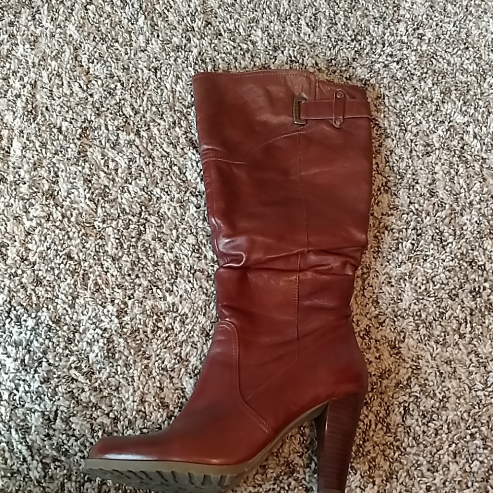 Guess boots